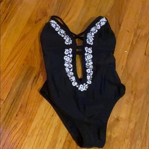 Abercrombie & Fitch One Piece